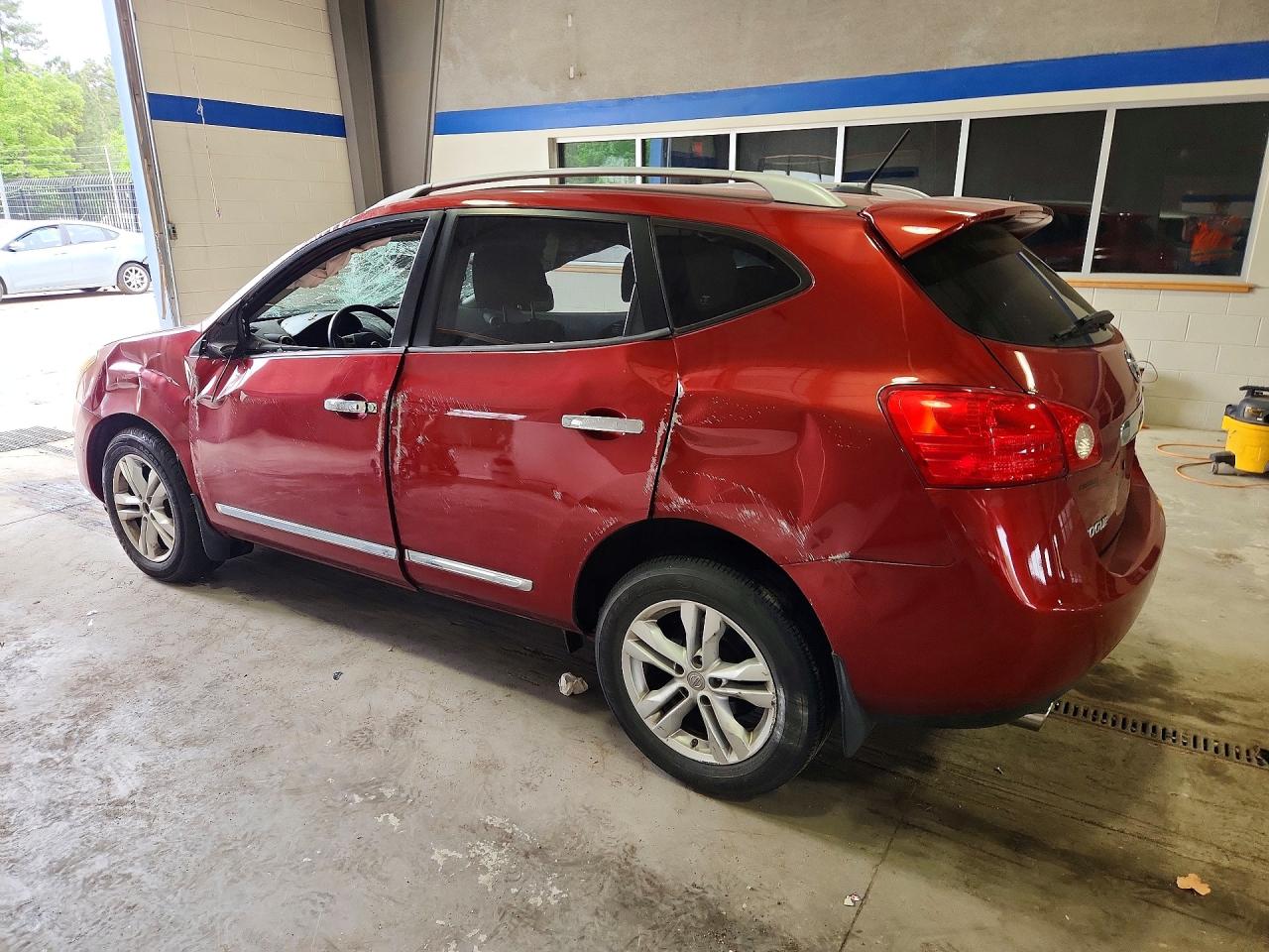 NISSAN ROGUE 2012 — 3