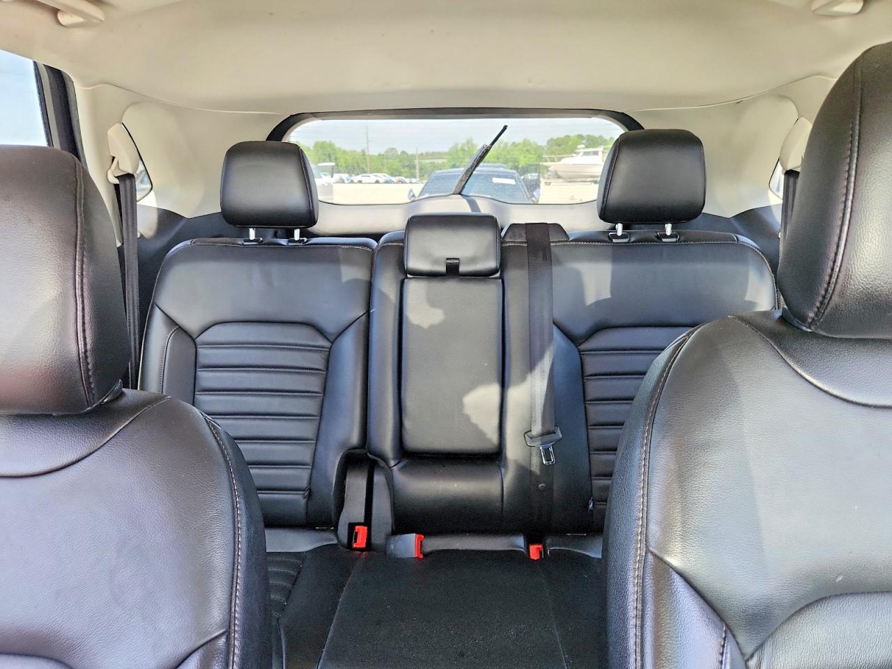 FORD EDGE 2015 — 11