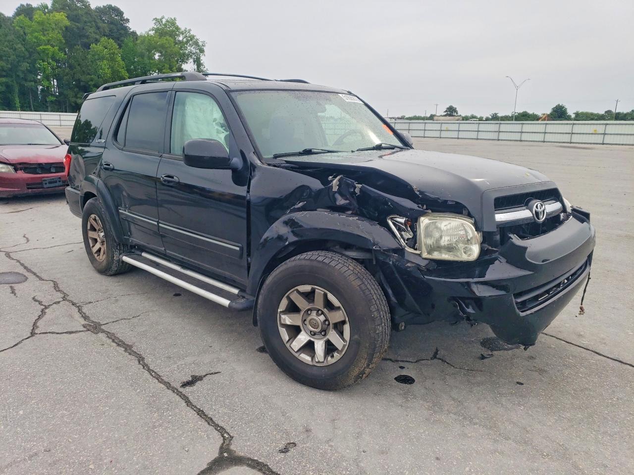 TOYOTA SEQUOIA 2006 — 5