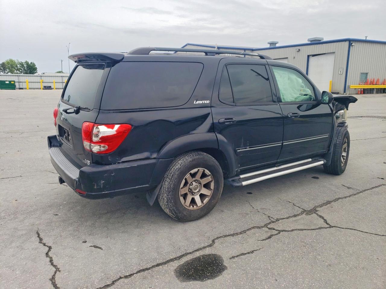 TOYOTA SEQUOIA 2006 — 4