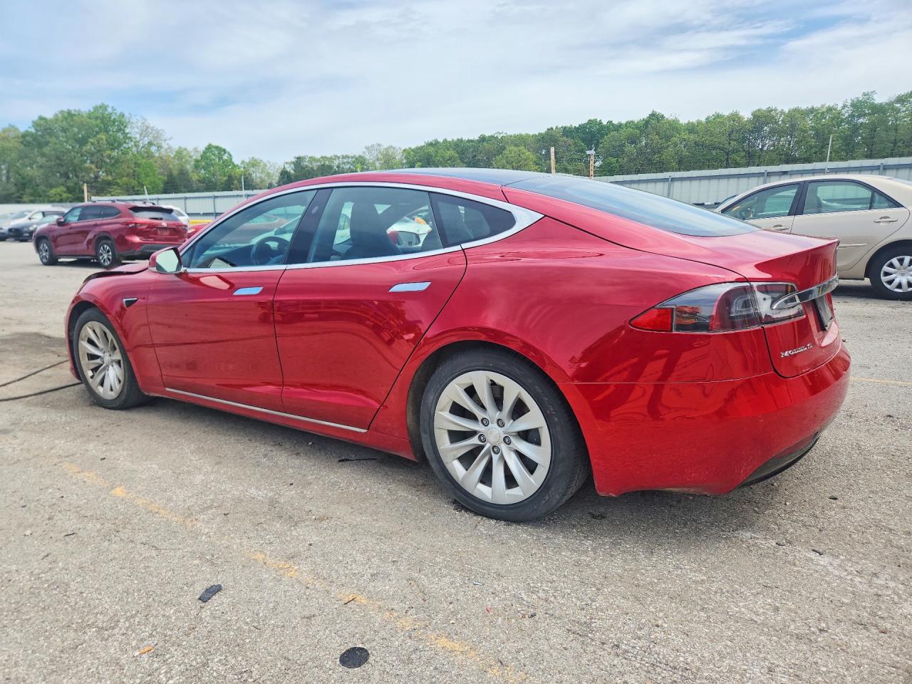 TESLA MODEL S 2017 — 3