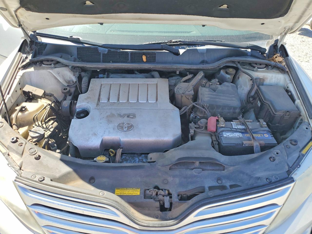 TOYOTA VENZA 2010 — 12