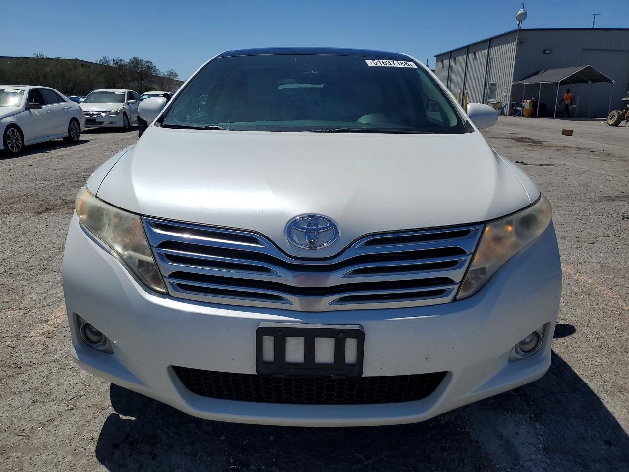 TOYOTA VENZA 2010 — 6