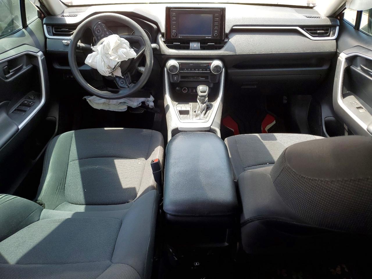 TOYOTA RAV 4 2020 — 9
