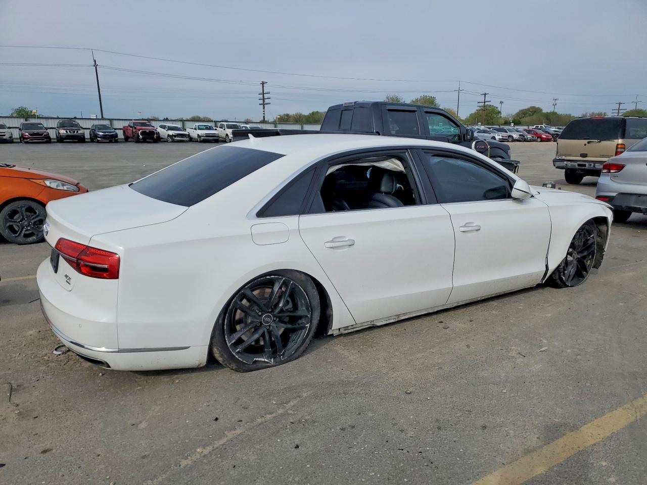 AUDI A8 2015 — 4