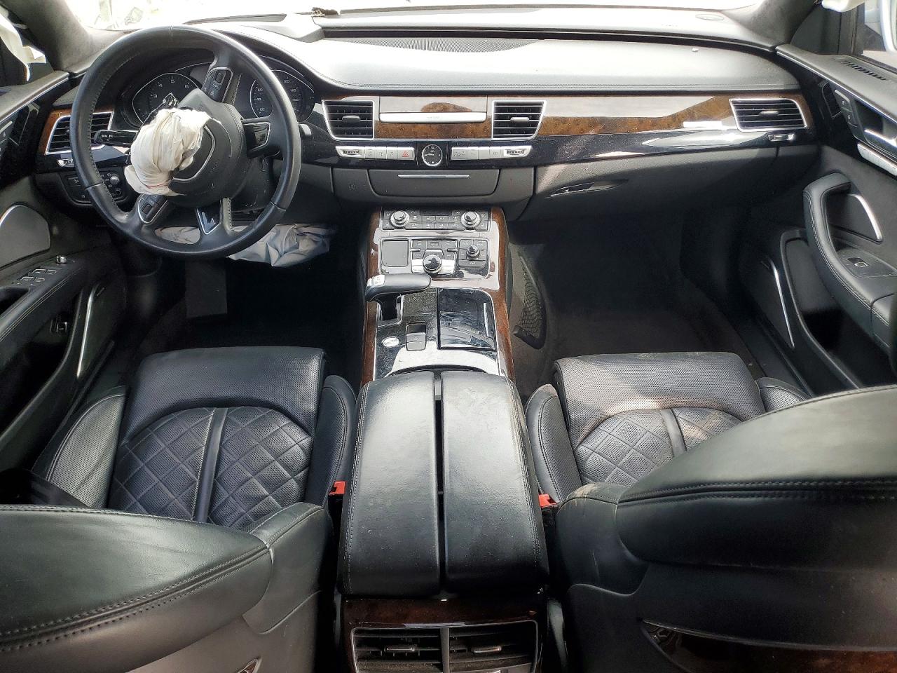 AUDI A8 2015 — 9