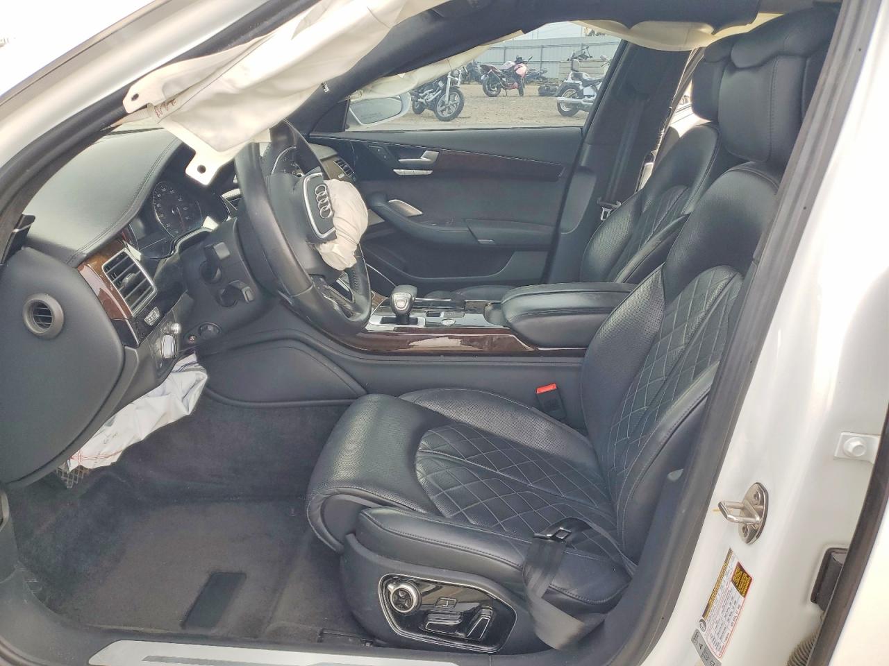 AUDI A8 2015 — 8