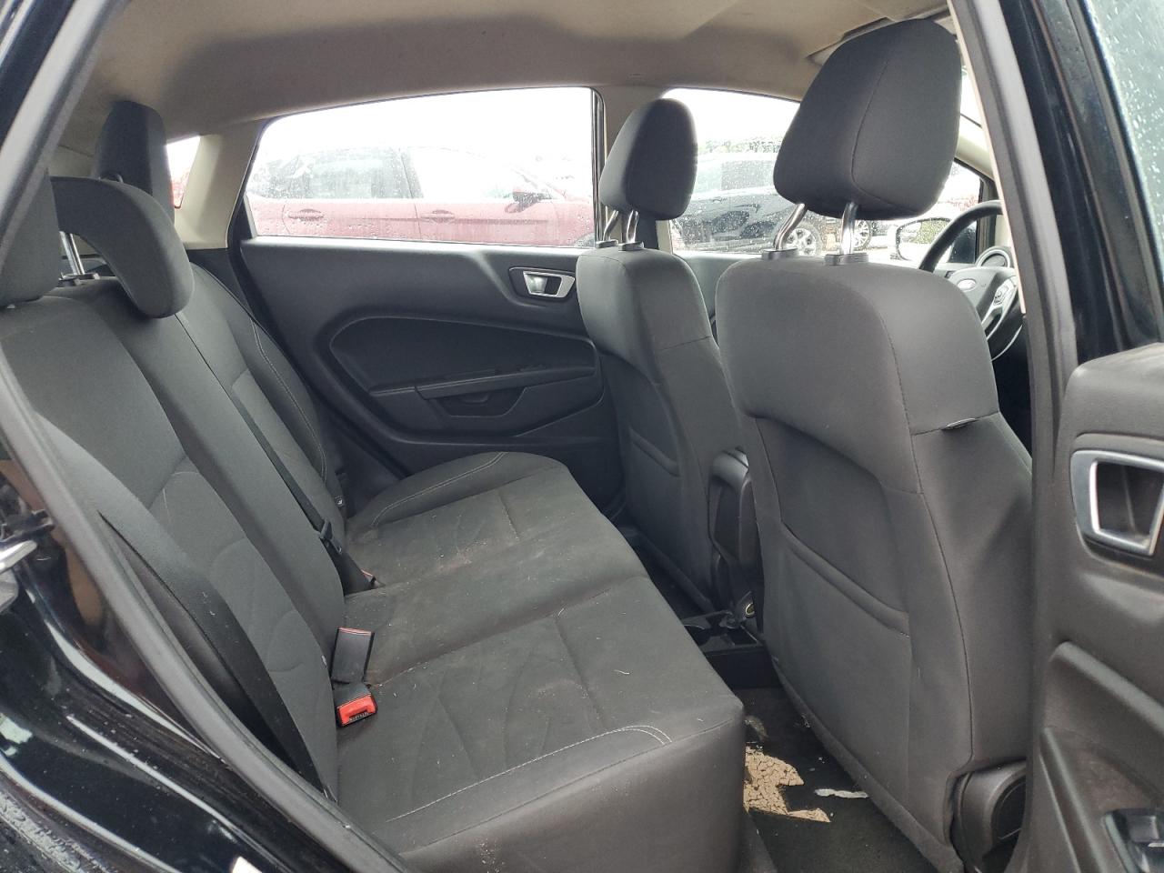FORD FIESTA 2016 — 11