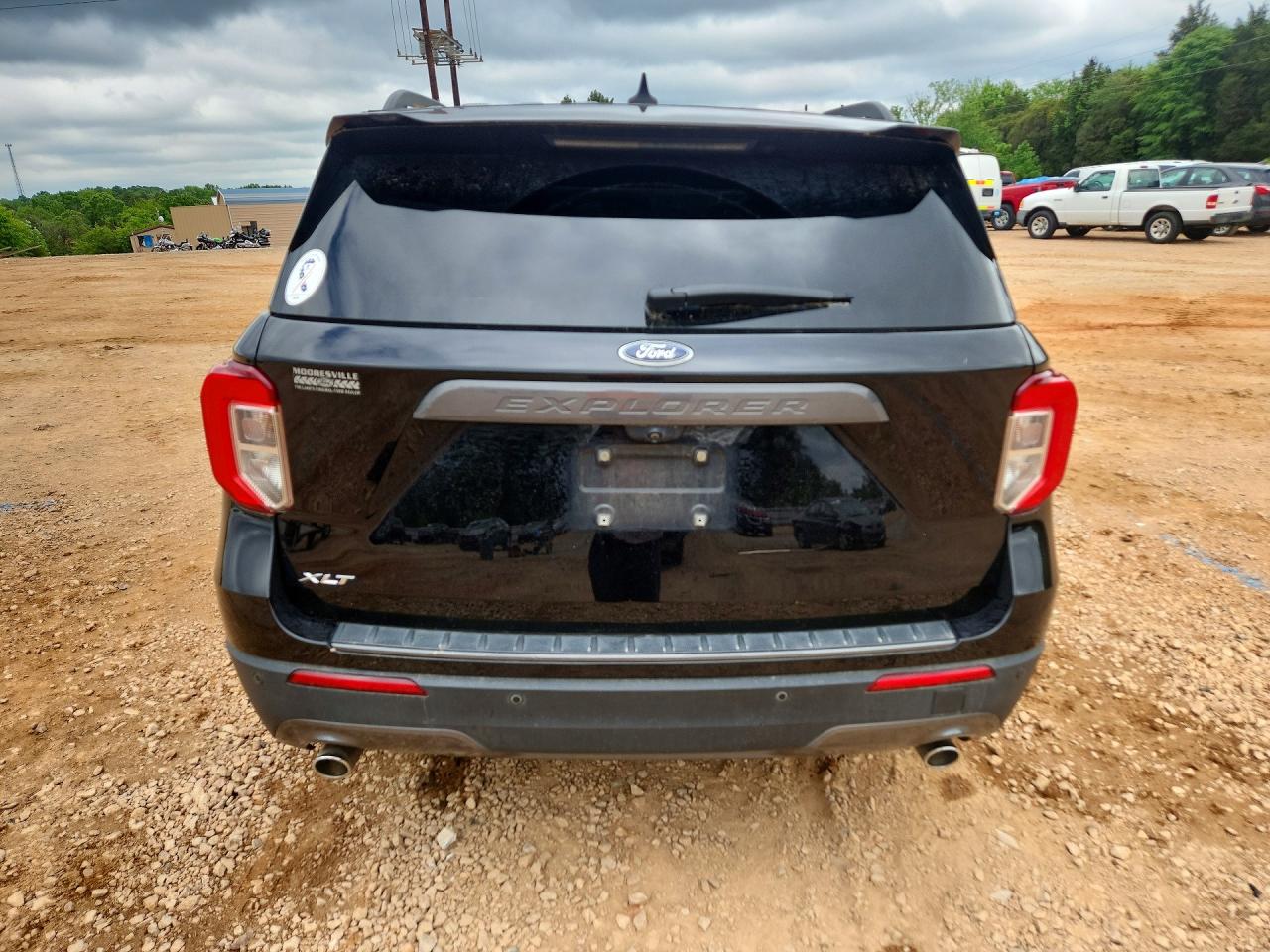 FORD EXPLORER 2021 — 7