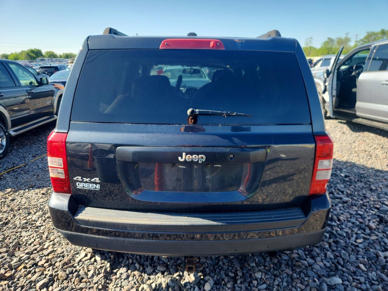 JEEP CHEROKEE 2000 — 7