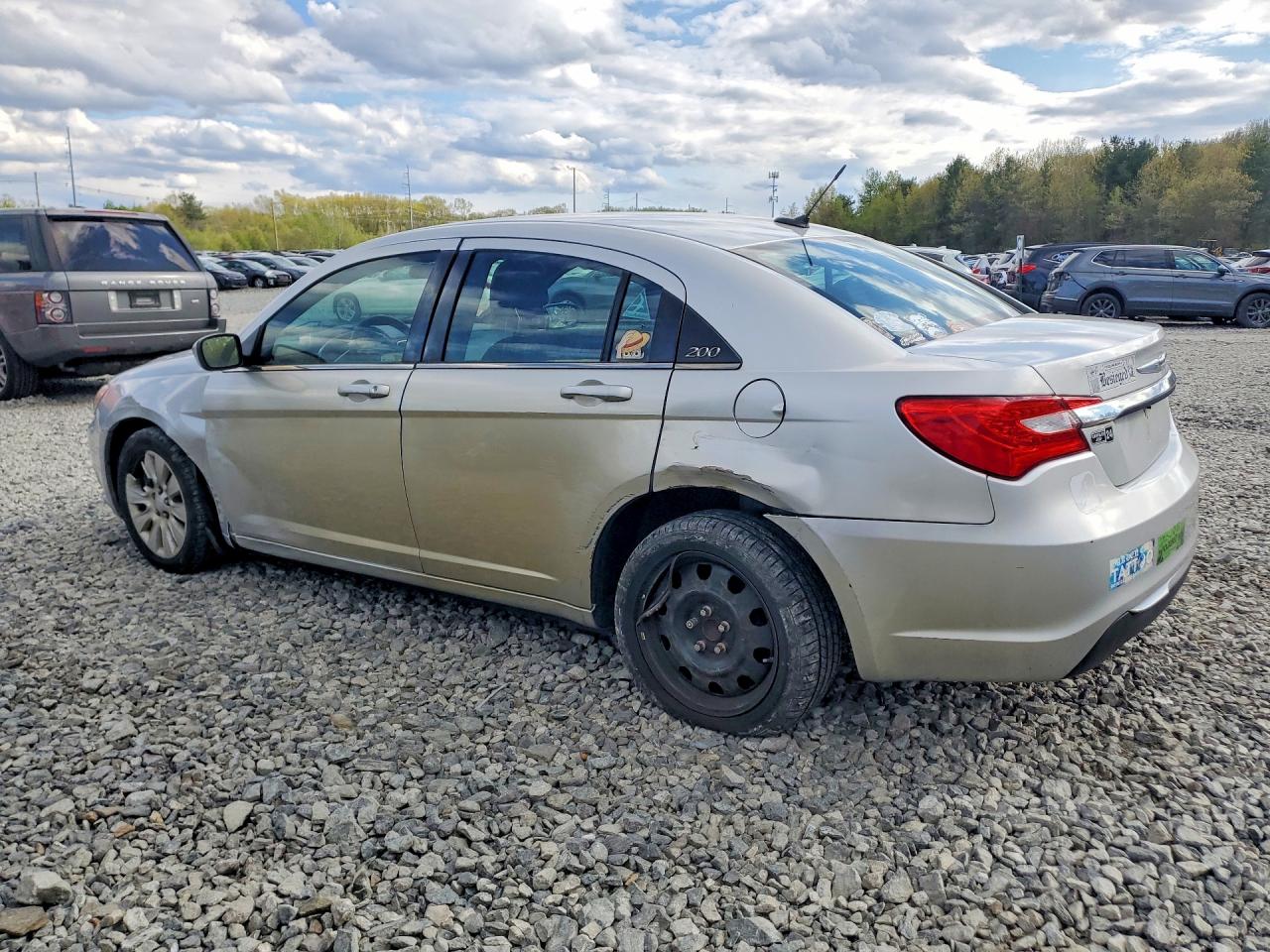 CHRYSLER 200 2012 — 3