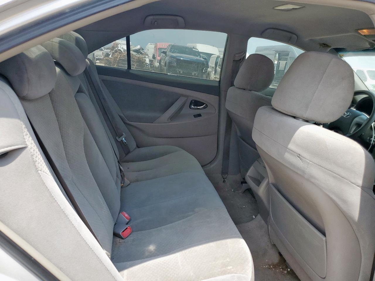 TOYOTA CAMRY 2009 — 11