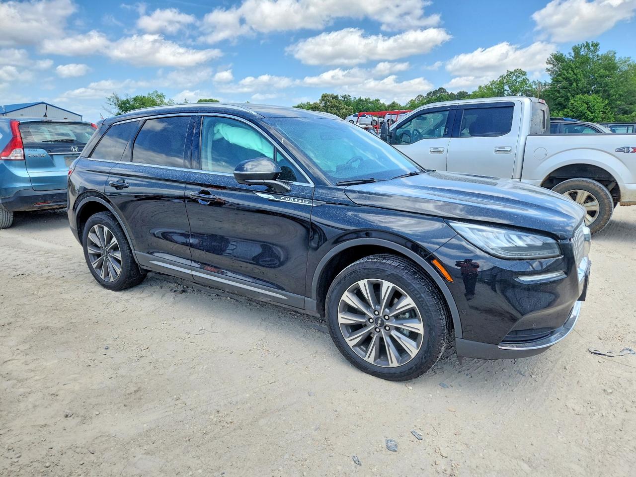 LINCOLN CORSAIR 2022 — 5