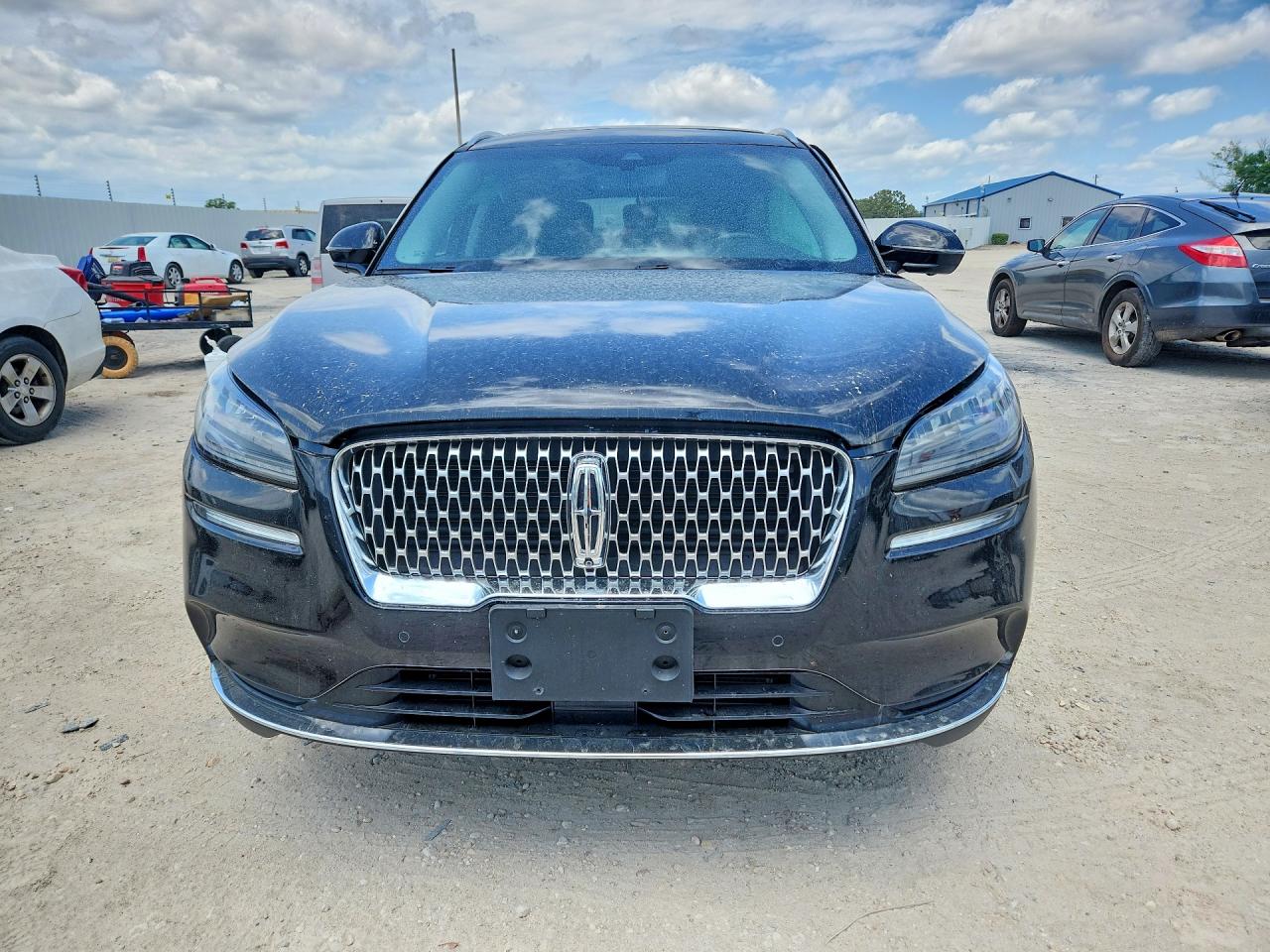 LINCOLN CORSAIR 2022 — 6