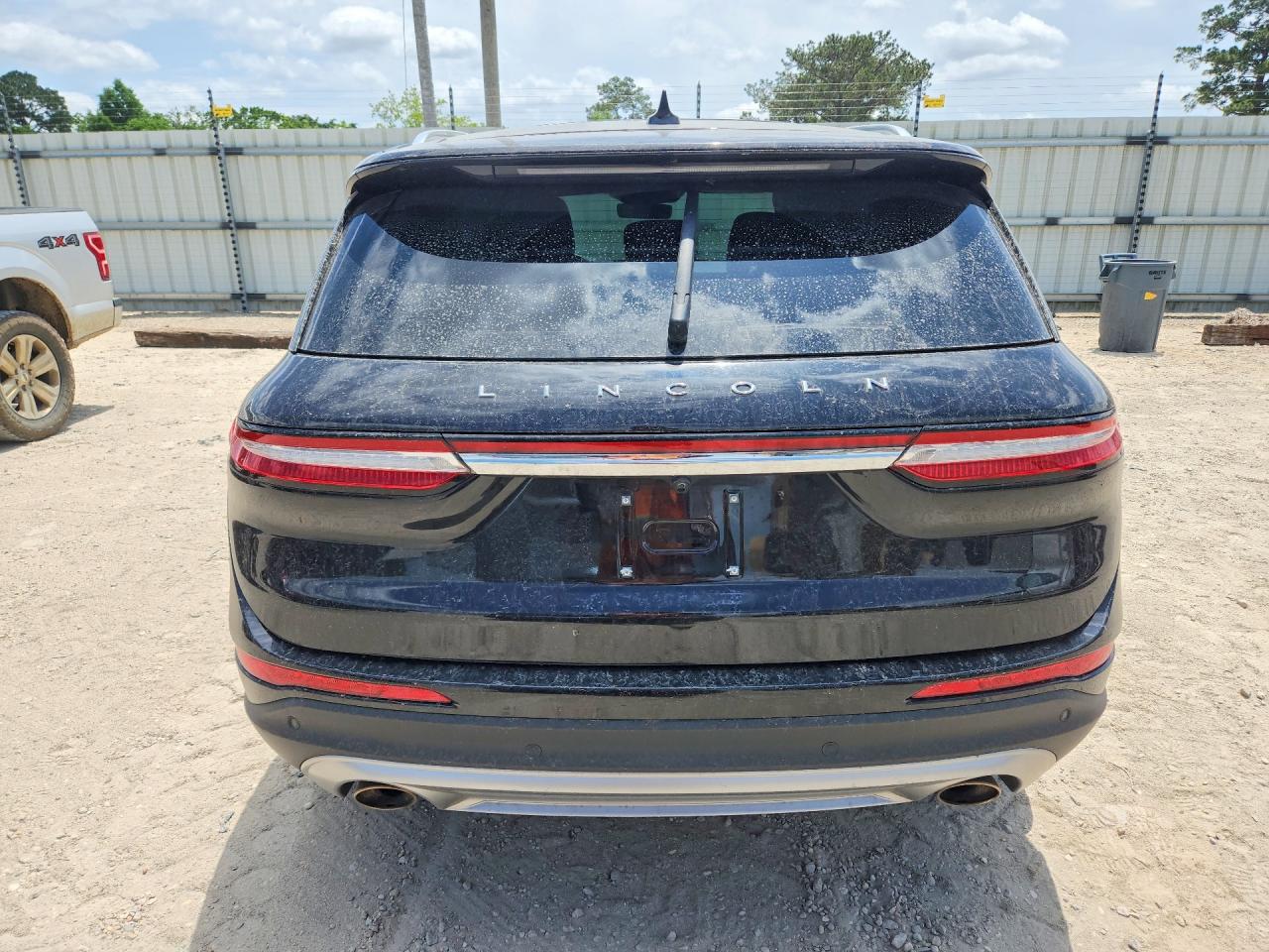 LINCOLN CORSAIR 2022 — 7