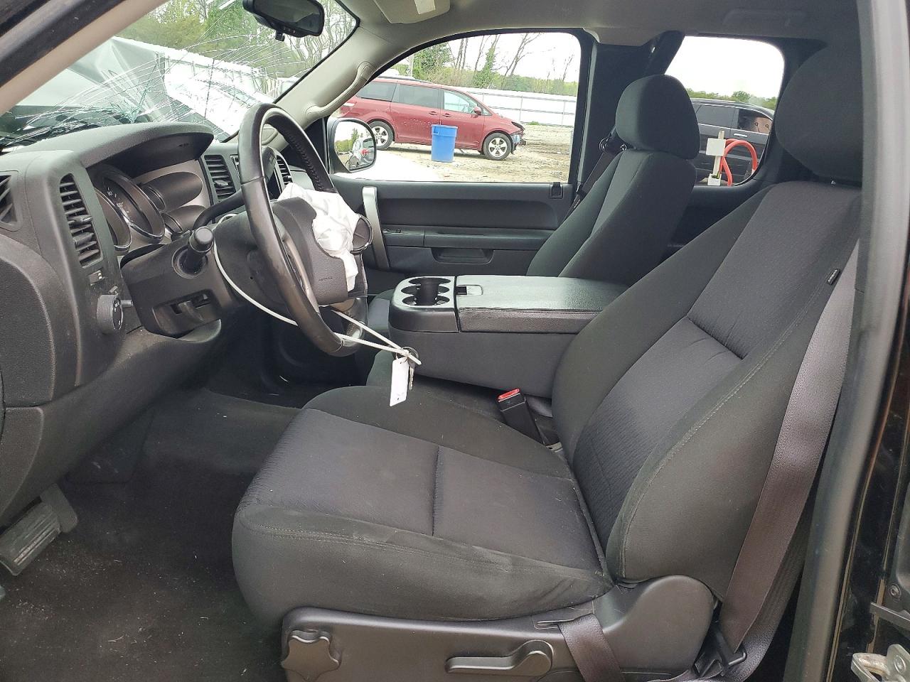 CHEVROLET SILVERADO 2013 — 8