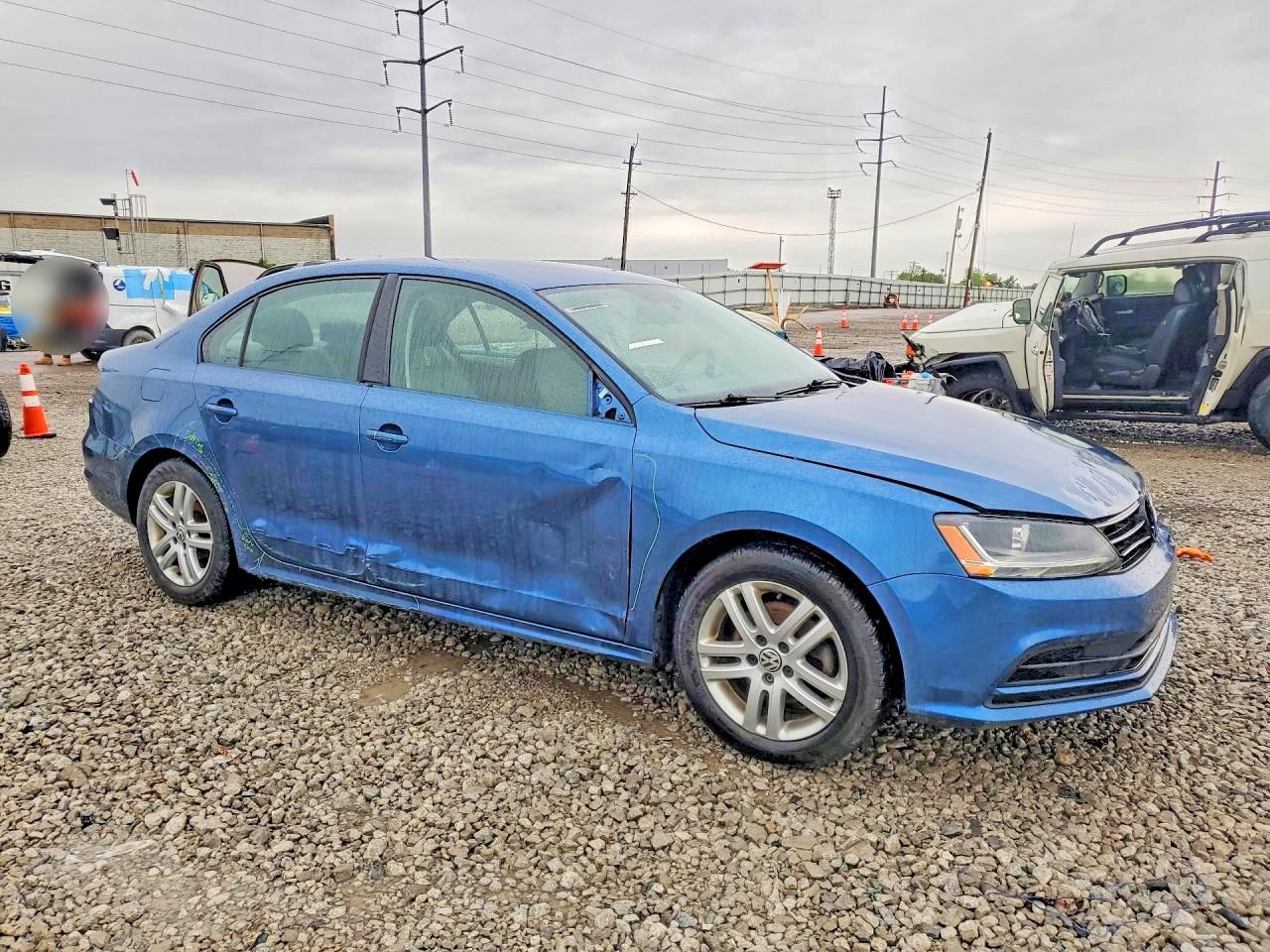 VOLKSWAGEN JETTA 2017 — 5