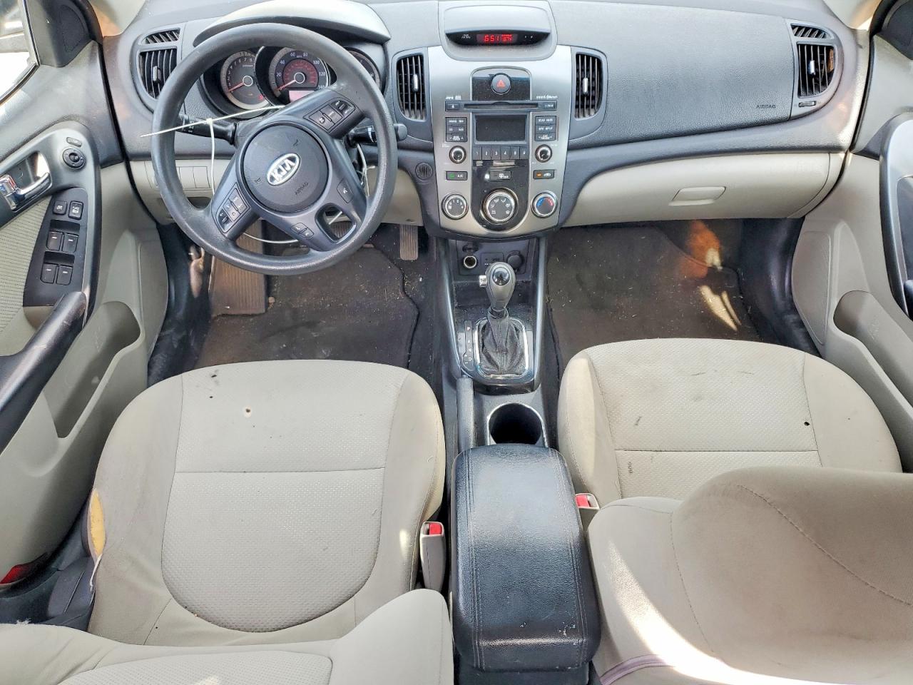 KIA FORTE 2013 — 9