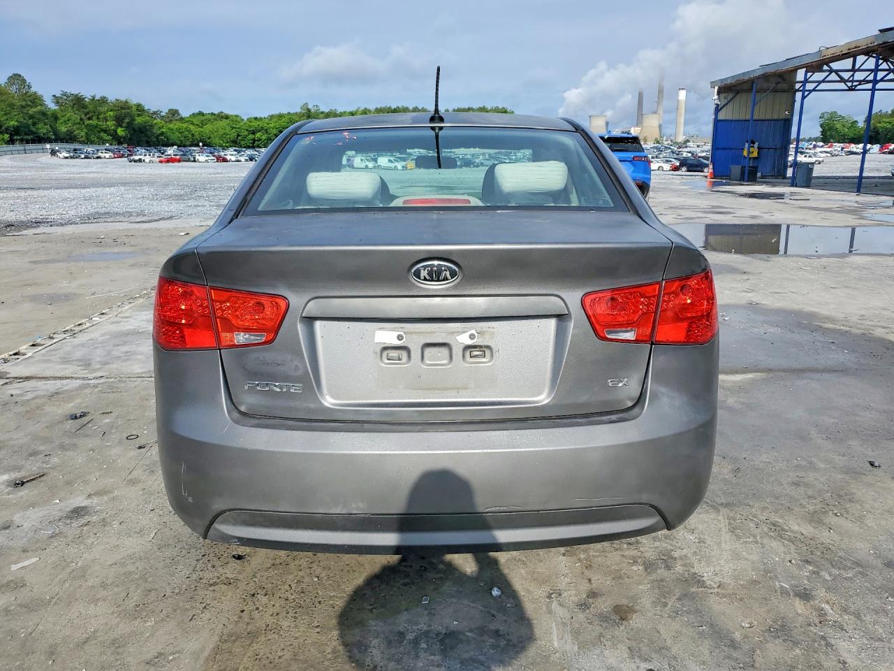 KIA FORTE 2013 — 7