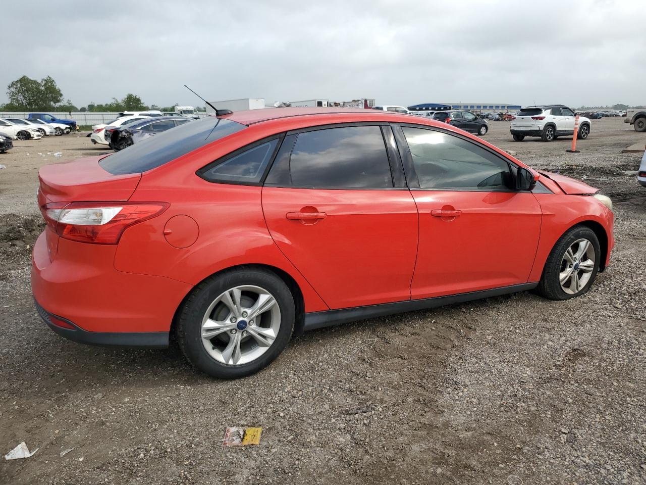 FORD FOCUS 2014 — 4