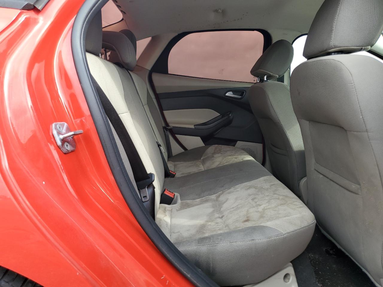 FORD FOCUS 2014 — 11