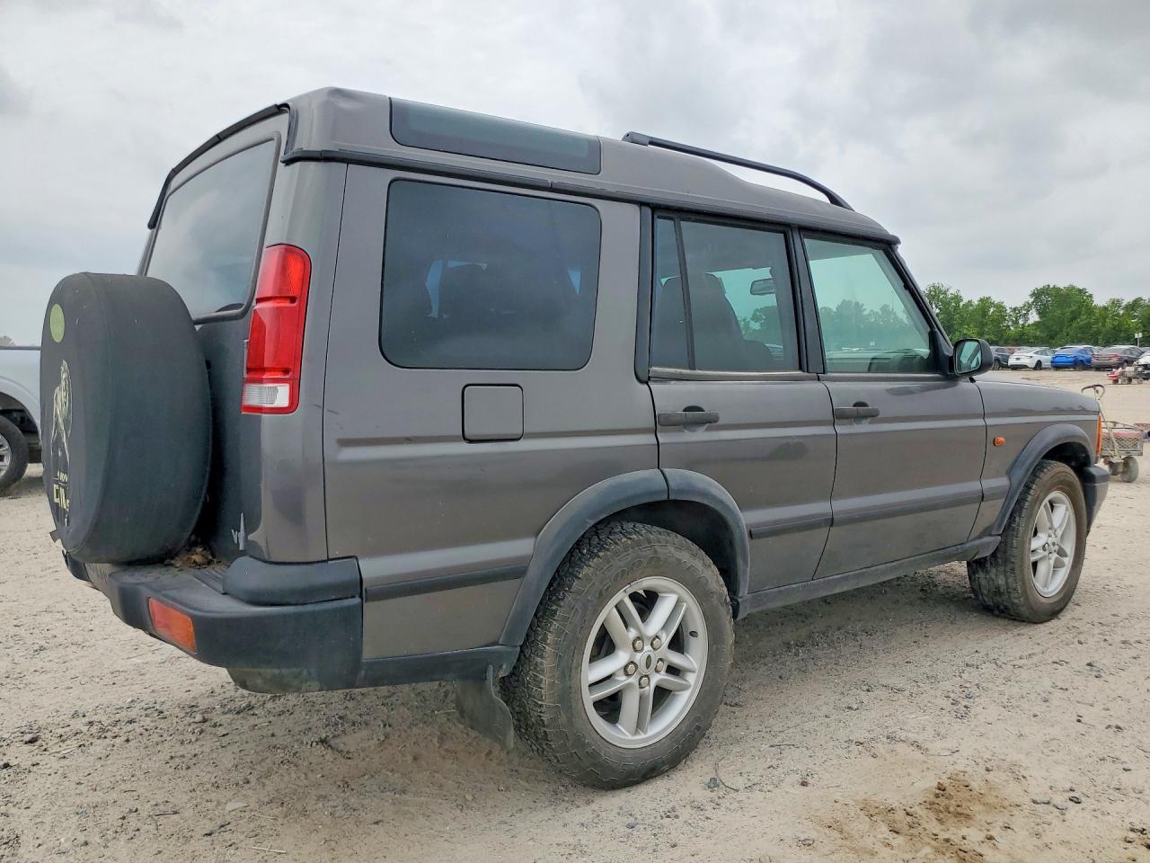 LAND ROVER DISCOVERY II 2002 — 4