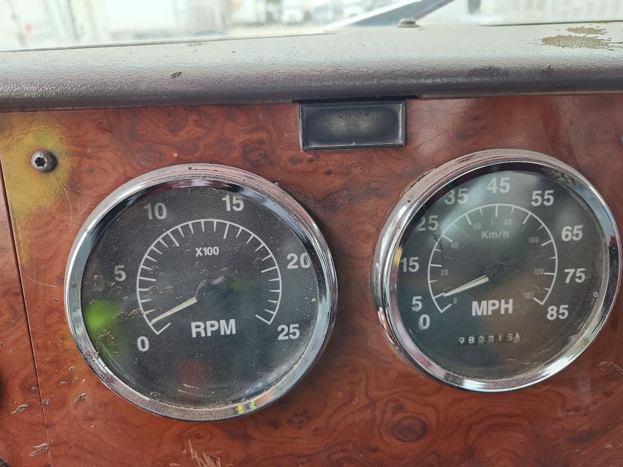 INTERNATIONAL 9400 1995 — 9