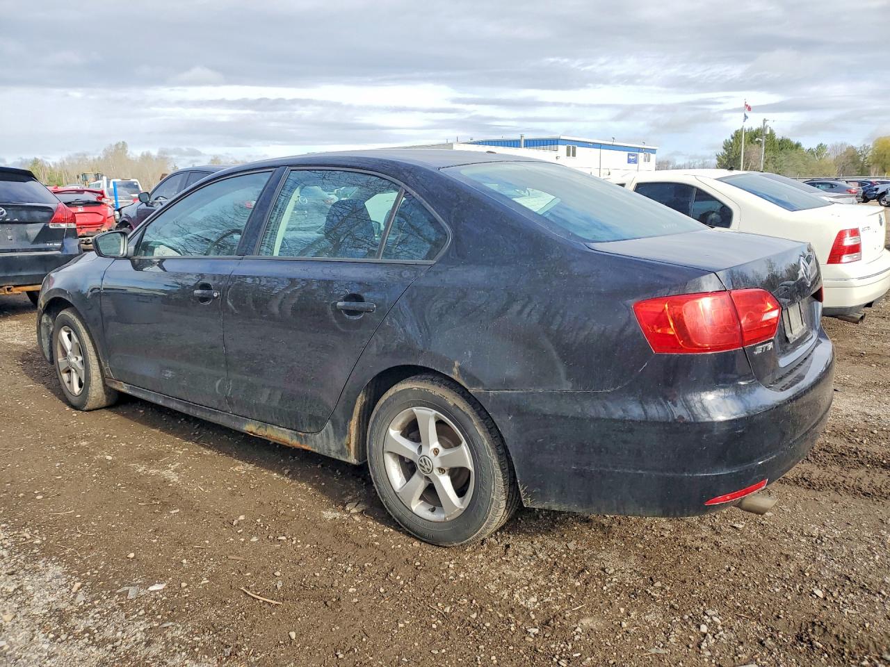VOLKSWAGEN JETTA 2013 — 3