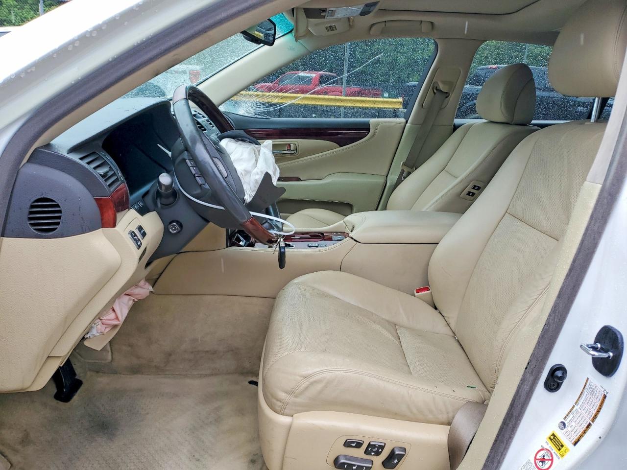LEXUS LS 2007 — 8