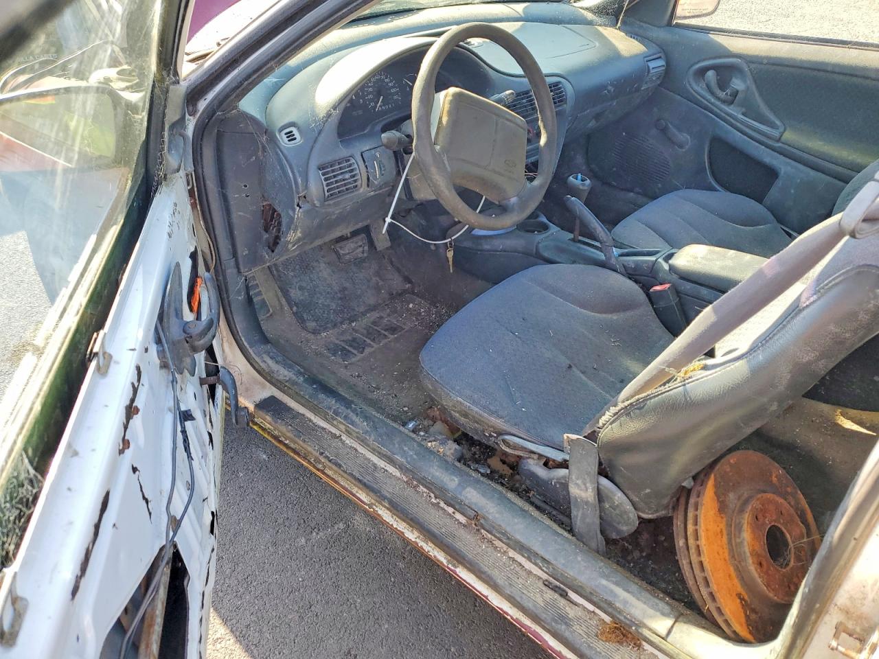 CHEVROLET CAVALIER 1997 — 9