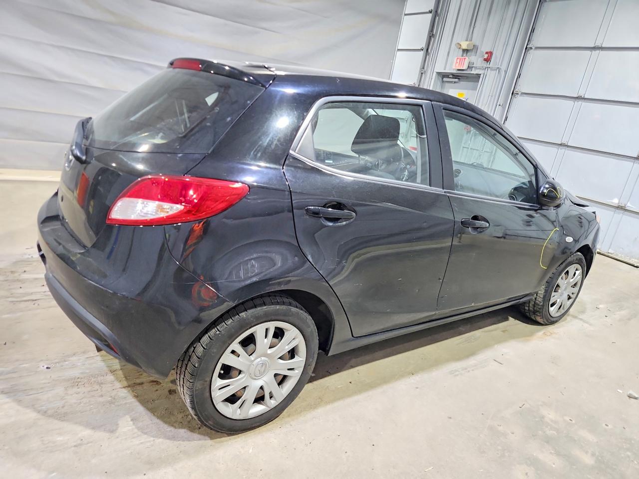 MAZDA MAZDA2 2011 — 4