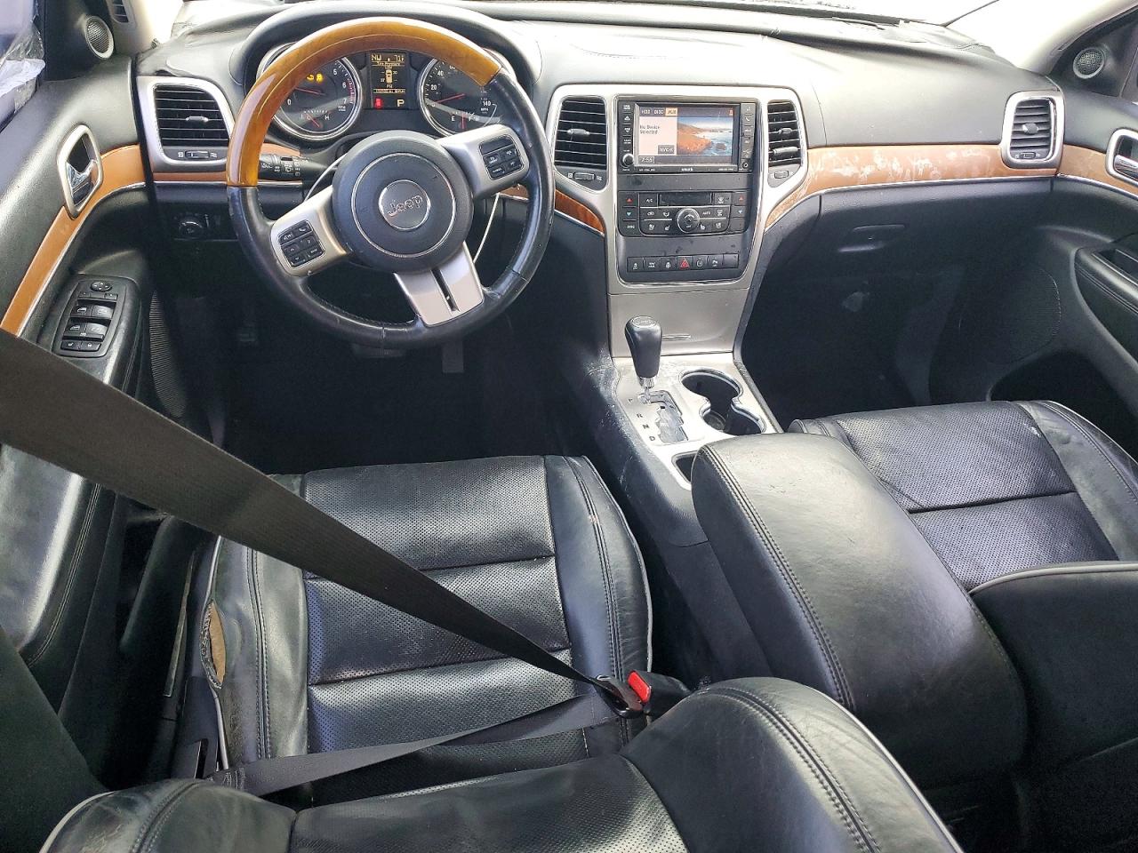 JEEP GRAND CHEROKEE 2011 — 9