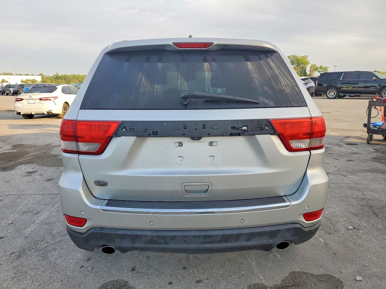 JEEP GRAND CHEROKEE 2011 — 7