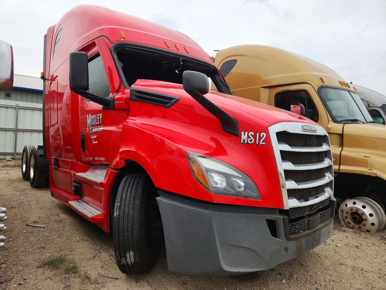 FREIGHTLINER CASCADIA 126 2022 — 2