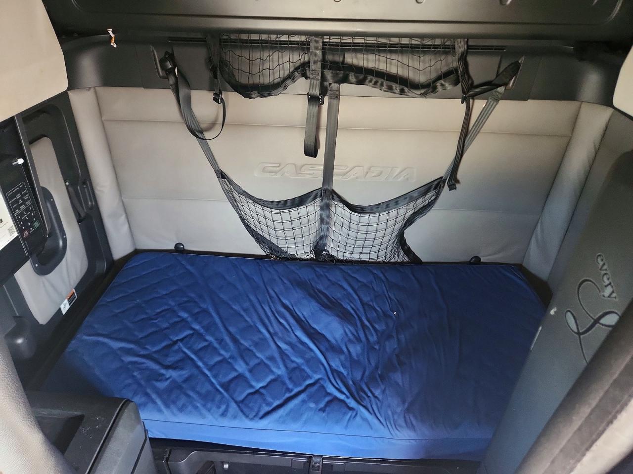 FREIGHTLINER CASCADIA 126 2020 — 7