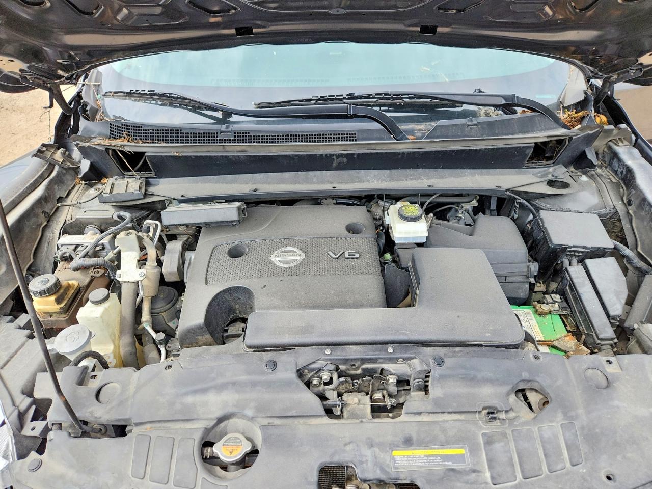 NISSAN PATHFINDER 2016 — 13