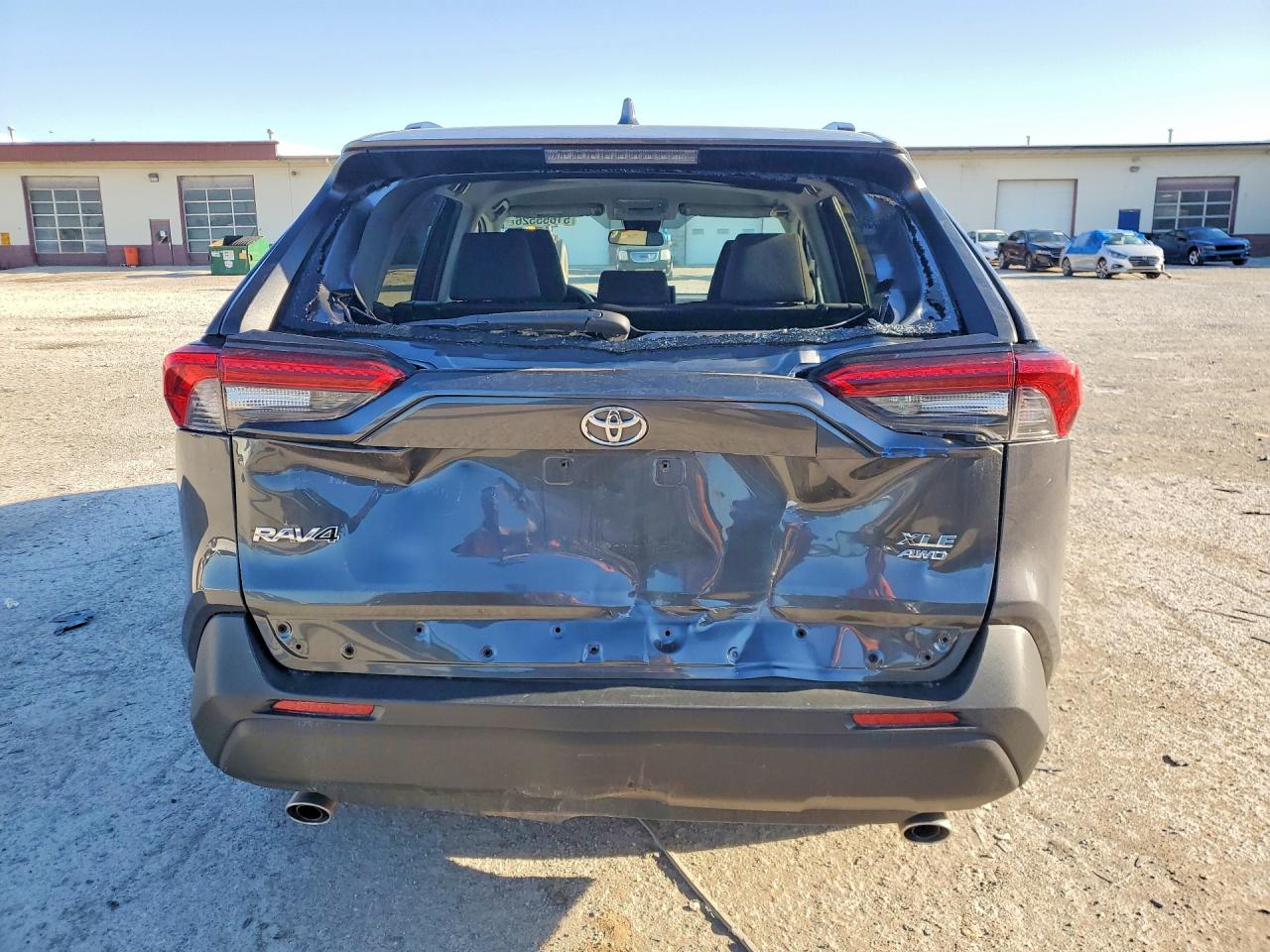 TOYOTA RAV4 2022 — 7
