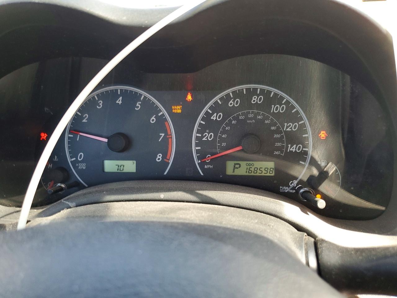 TOYOTA COROLLA 2011 — 10