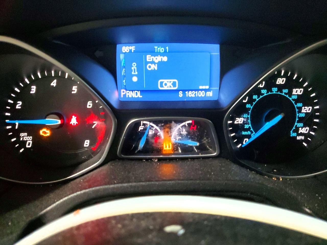 FORD FOCUS 2014 — 10