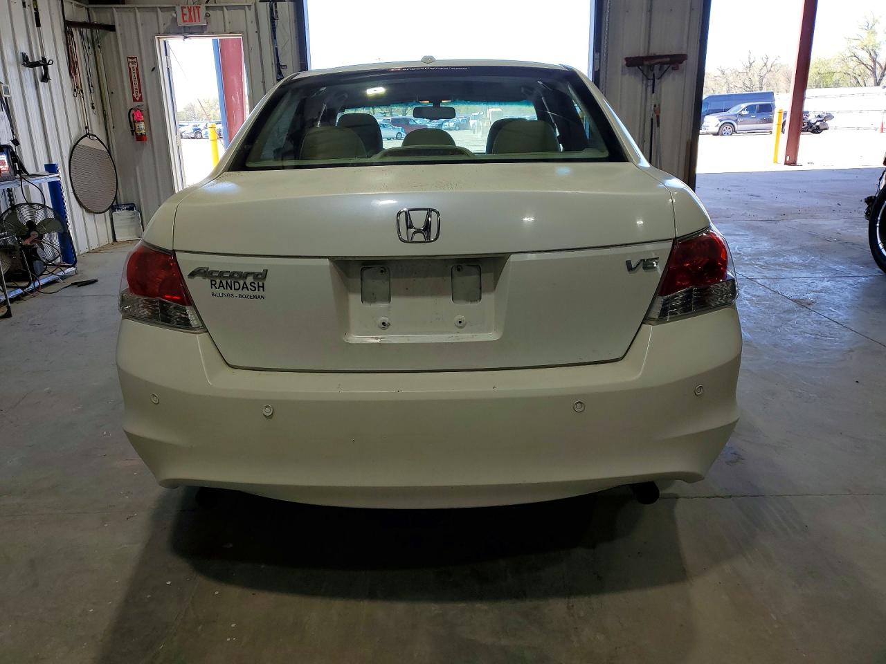 HONDA ACCORD 2010 — 7
