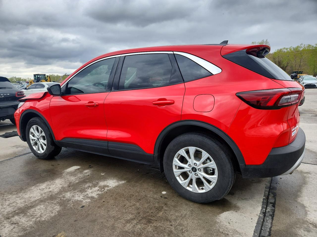 FORD ESCAPE 2024 — 3