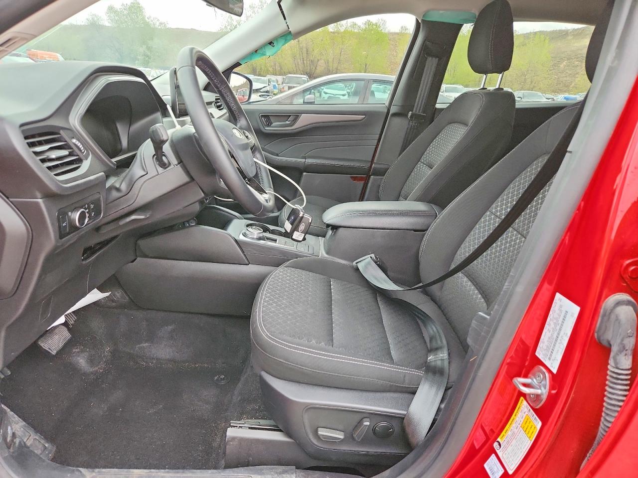 FORD ESCAPE 2024 — 8