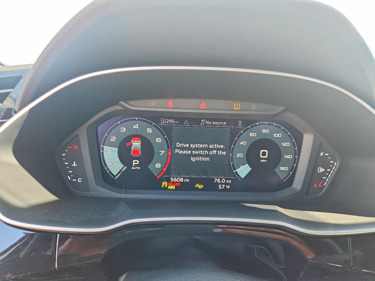 AUDI Q3 2025 — 10