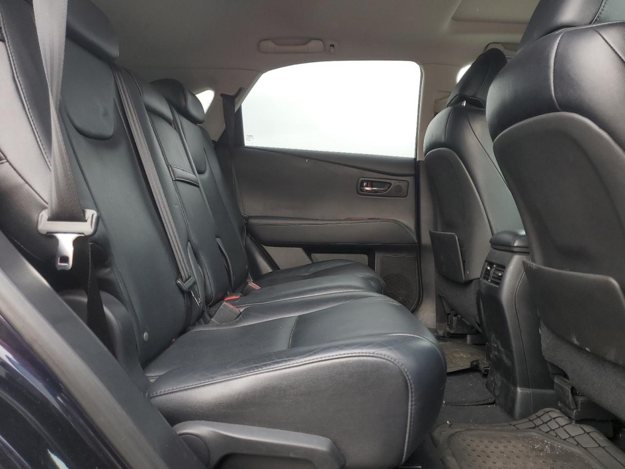 LEXUS RX 2010 — 12