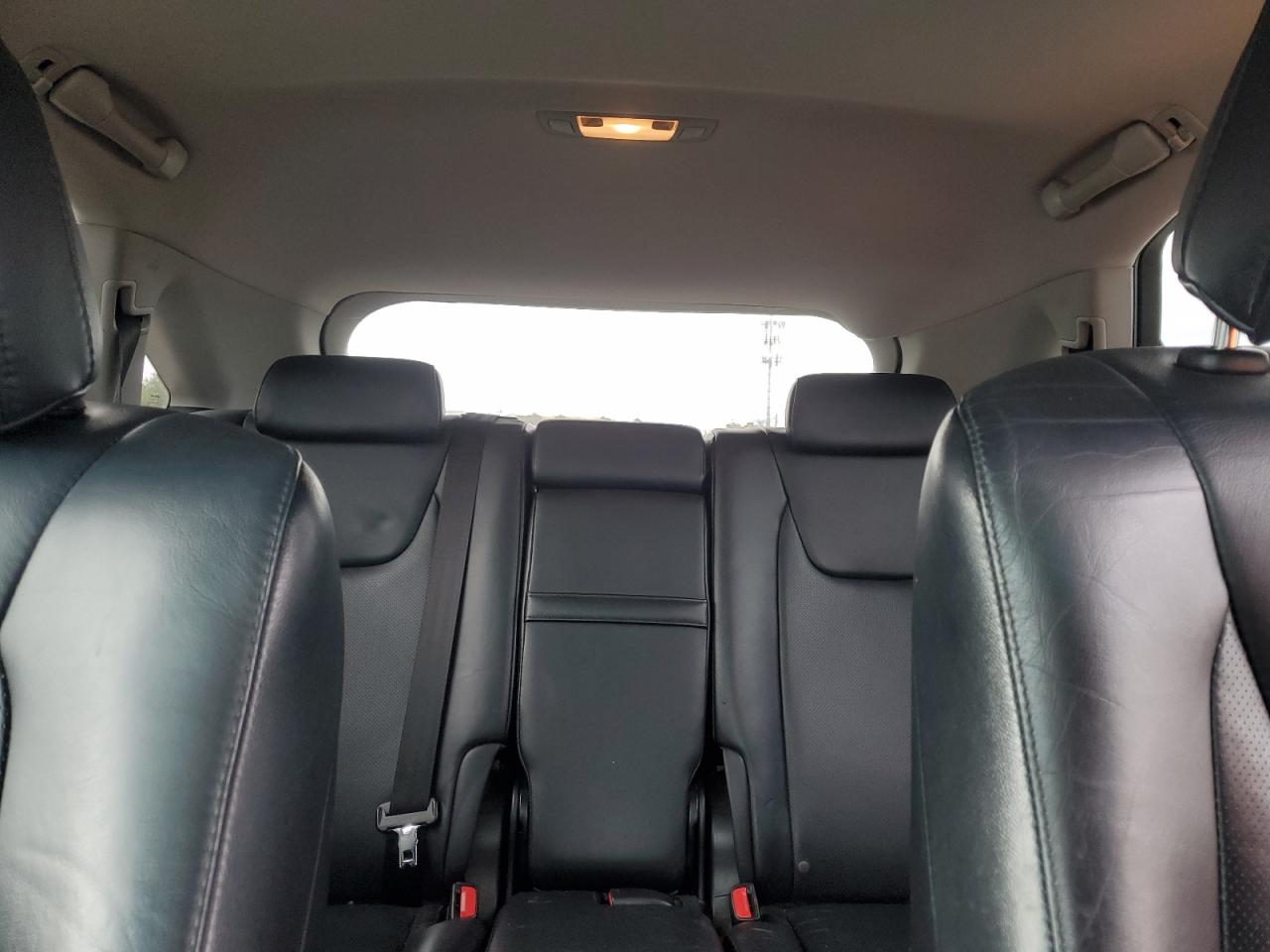 LEXUS RX 2010 — 11
