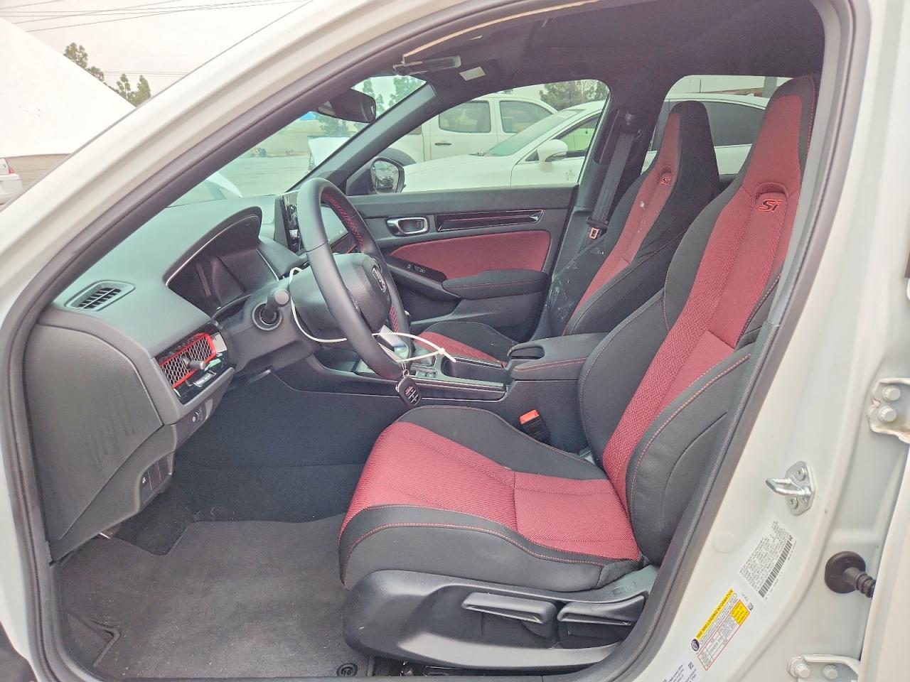 HONDA CIVIC 2026 — 8