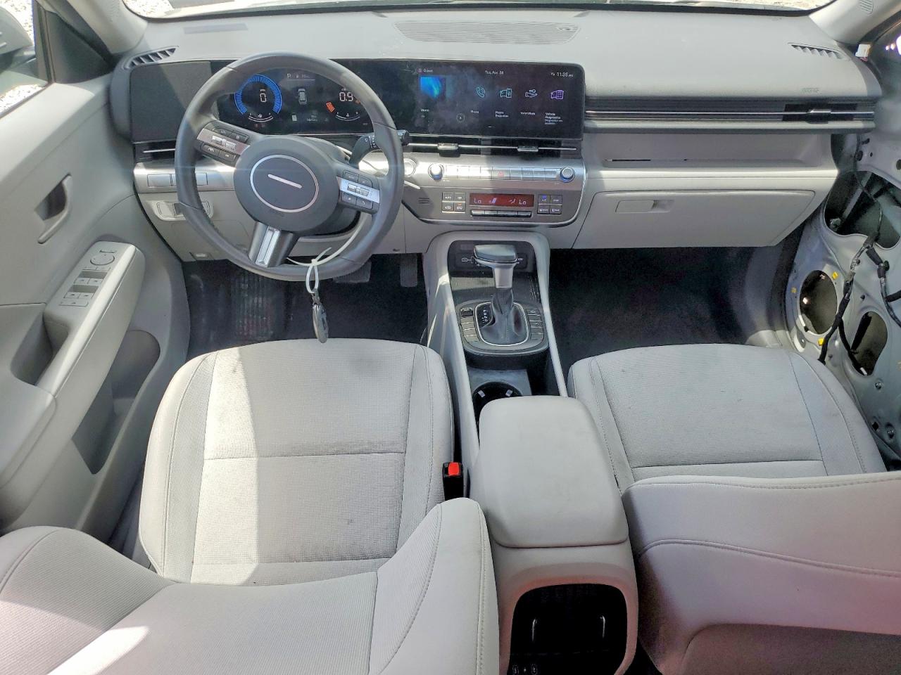 HYUNDAI KONA 2025 — 9