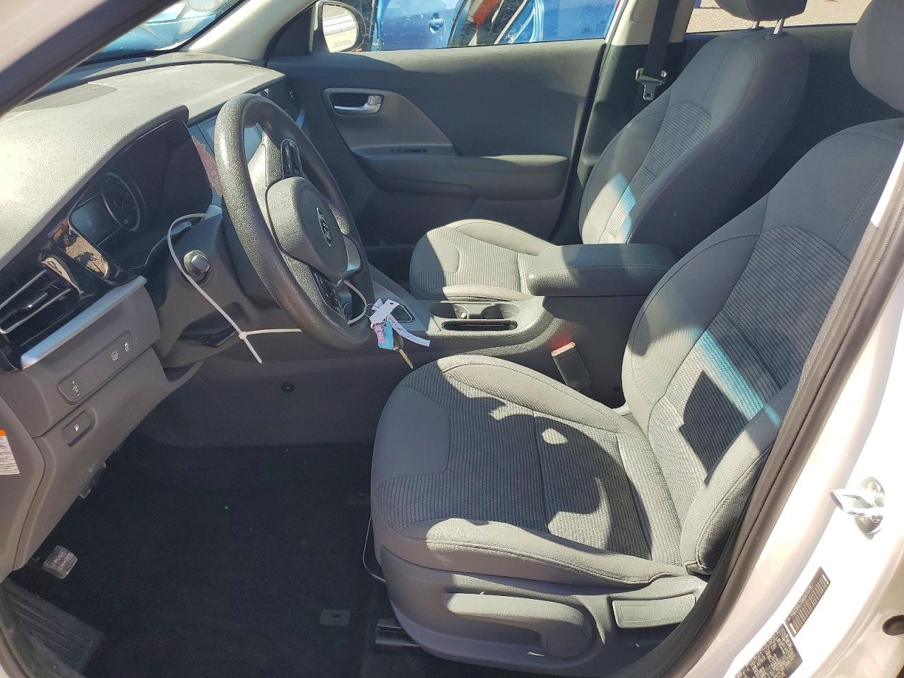 KIA NIRO 2021 — 8