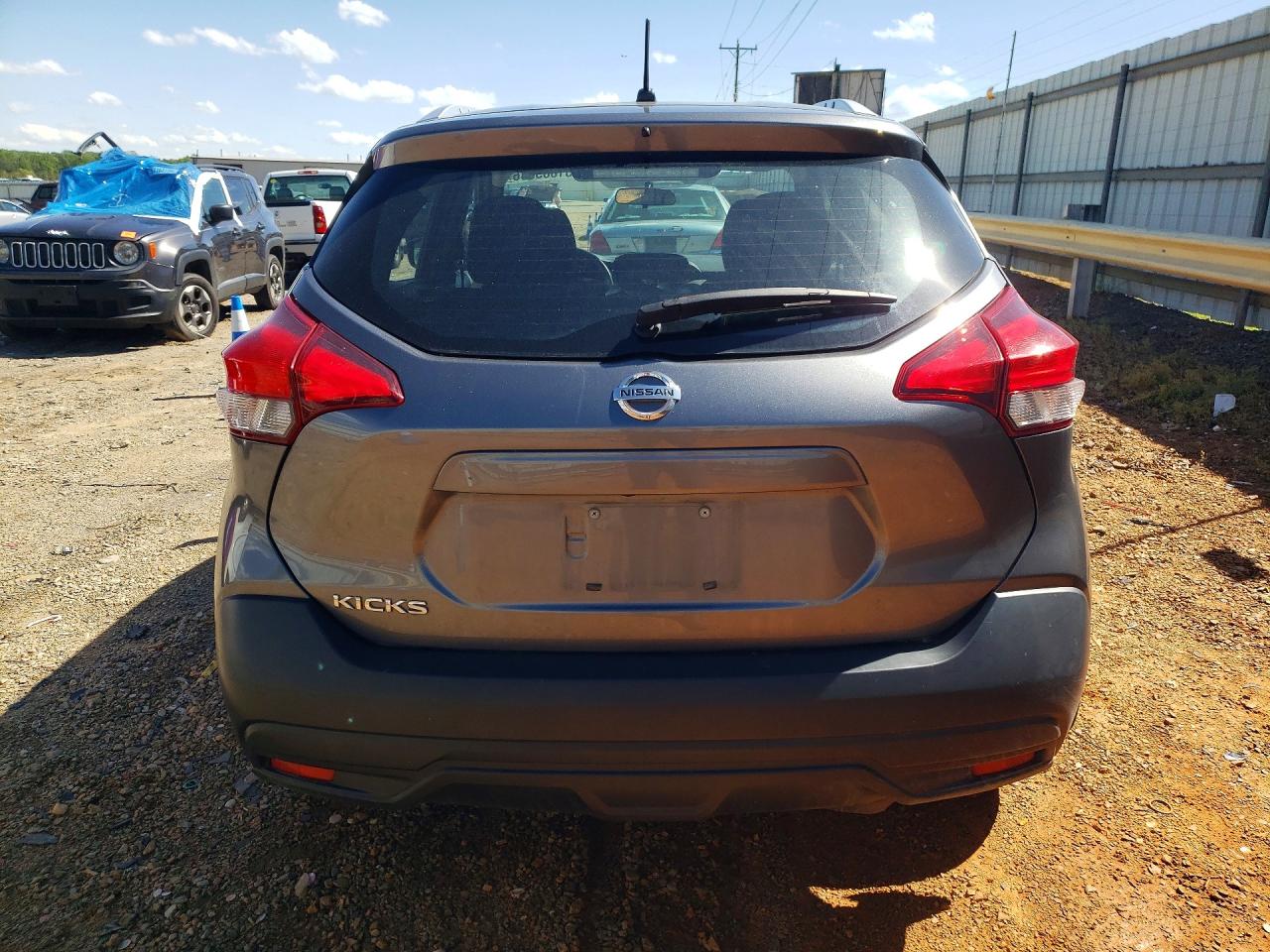 NISSAN KICKS 2019 — 7