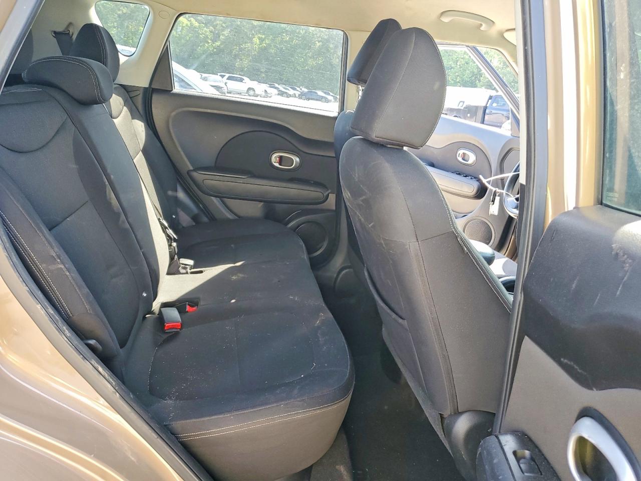 KIA SOUL 2014 — 11
